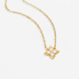 Dalia | White Iris Clover Necklace